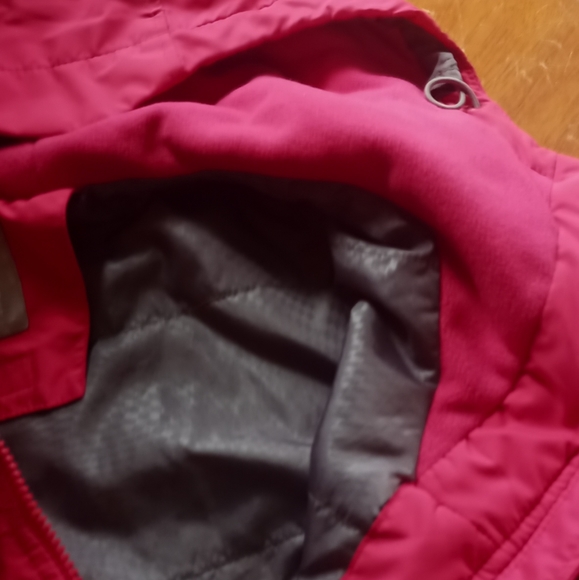 Rare and Beautiful Pink Bench Fall Jacket - Picture 4 of 8
